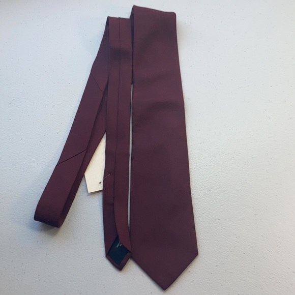 NWT Vintage 90s darker red tie - Picture 8 of 11